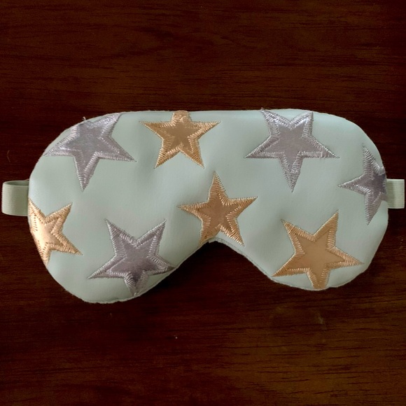 Ajustable sleepmask😴 - Picture 1 of 2